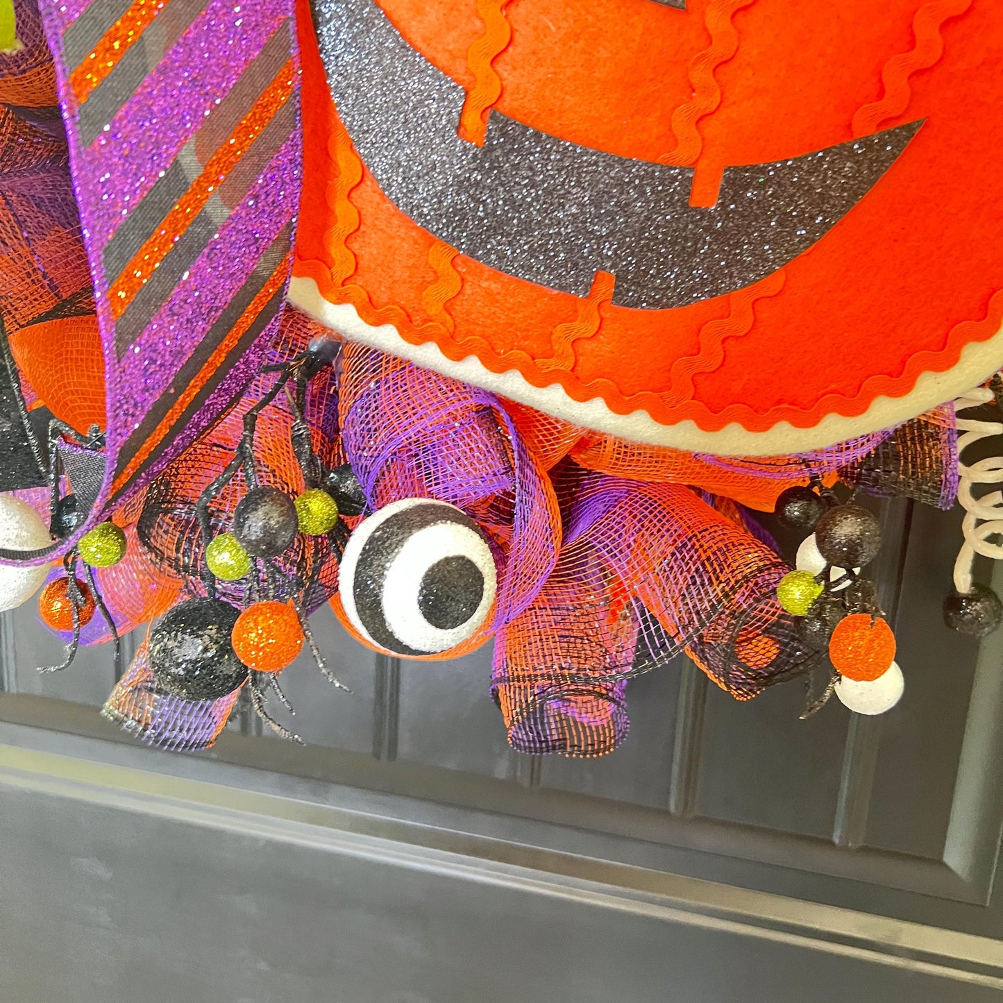 Halloween Pumpkin Cookie Mesh Wreath, Jack O" Lantern Wreath, Front Door Decor, Fun Halloween Decoration