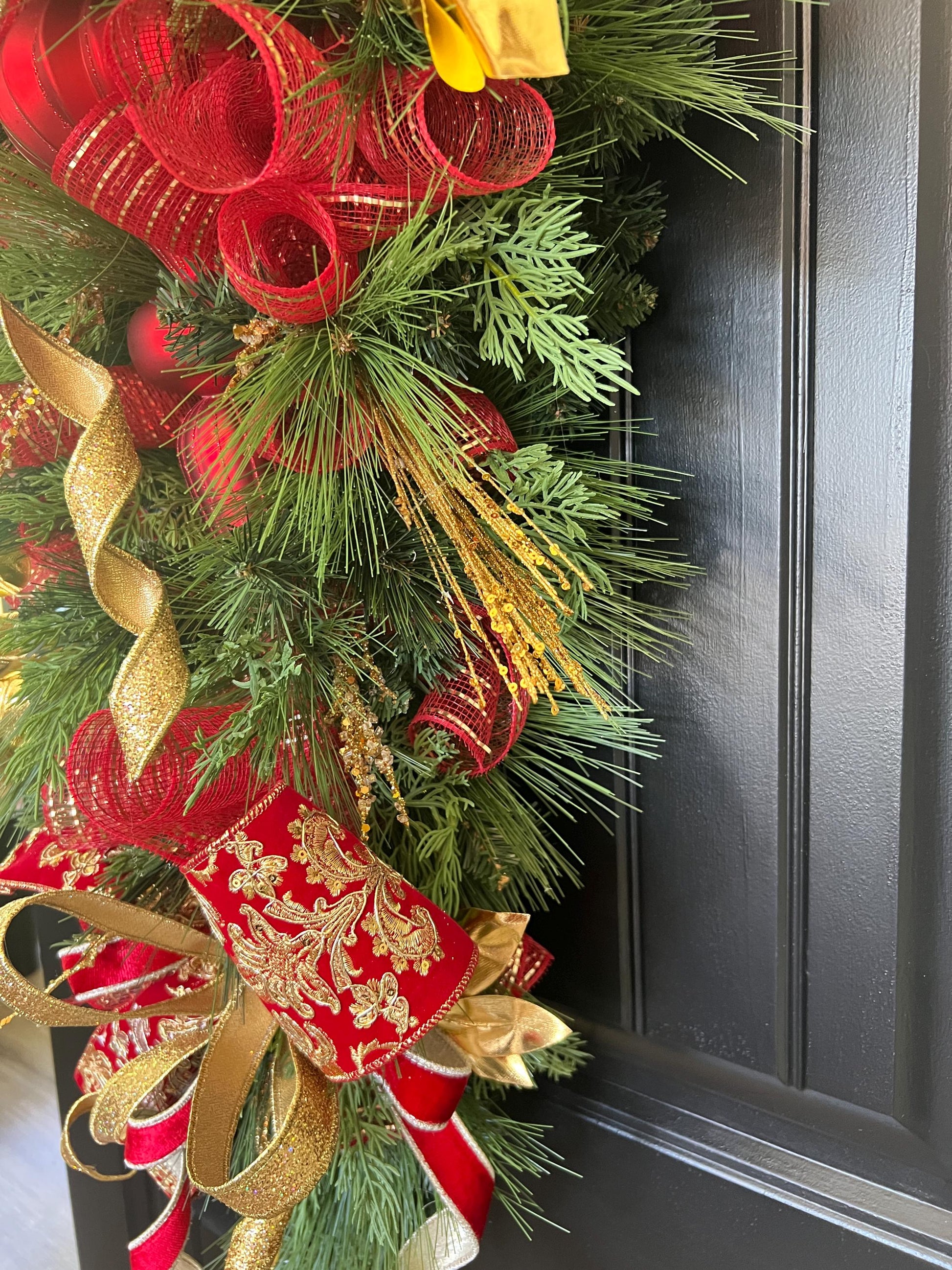 Luxury Red and Gold Christmas Swag, Large Finial Door Swag, Elegant Christmas Door Decoration
